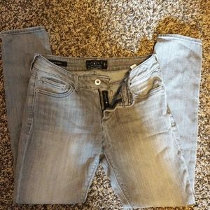 Lucky Jeans